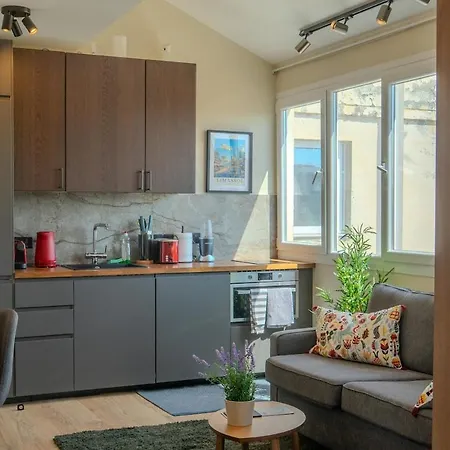 Beautiful Loft With Sea Access